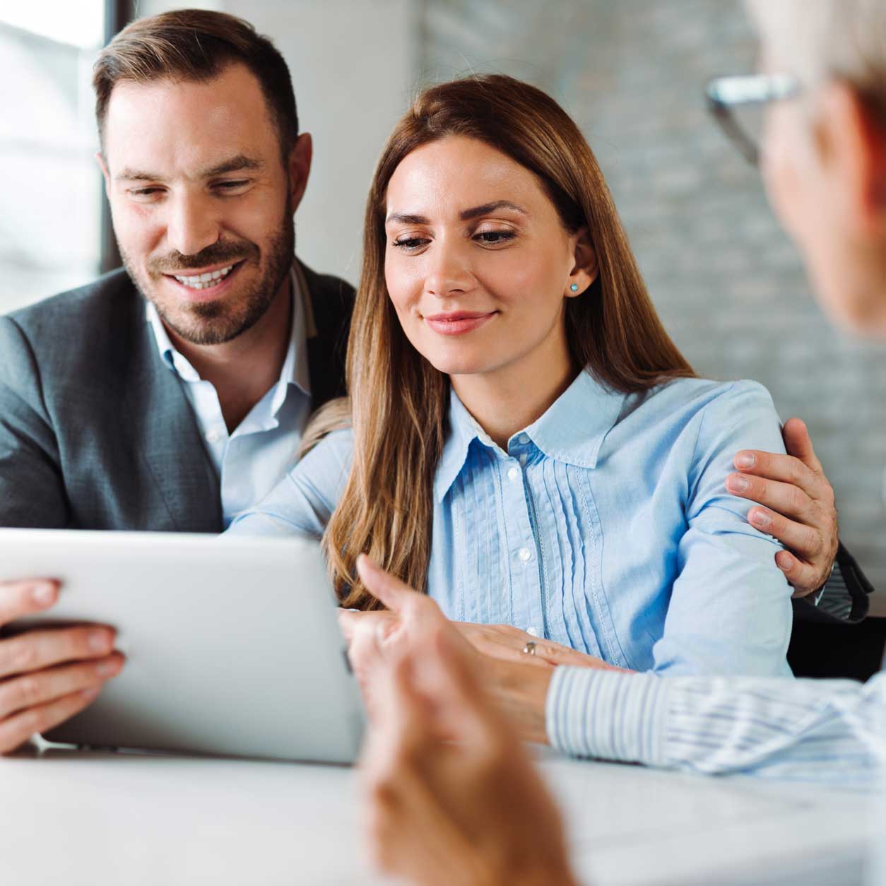 Comprendre la loi LMNP : guide complet 2024-2025