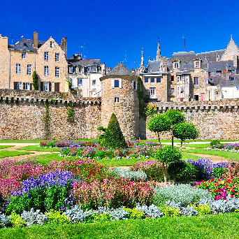 Immobilier locatif : où investir en Bretagne ?